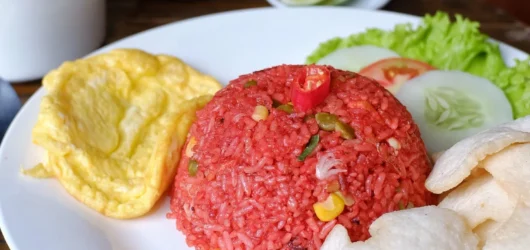 Menu Sahur Bergizi Tahan Lama agar Kuat Puasa Seharian