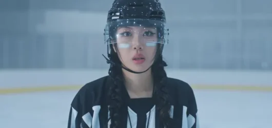 Lee Young Ji Hadir dengan “ROBOT”, Single Baru yang Futuristik dan Fun