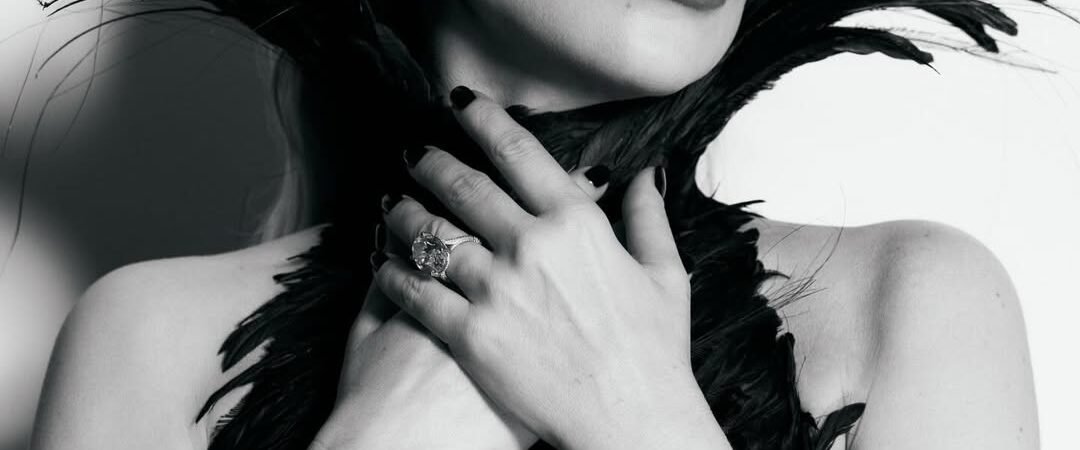 Lady Gaga Batalkan Konser Montreal karena Infeksi Pernapasan