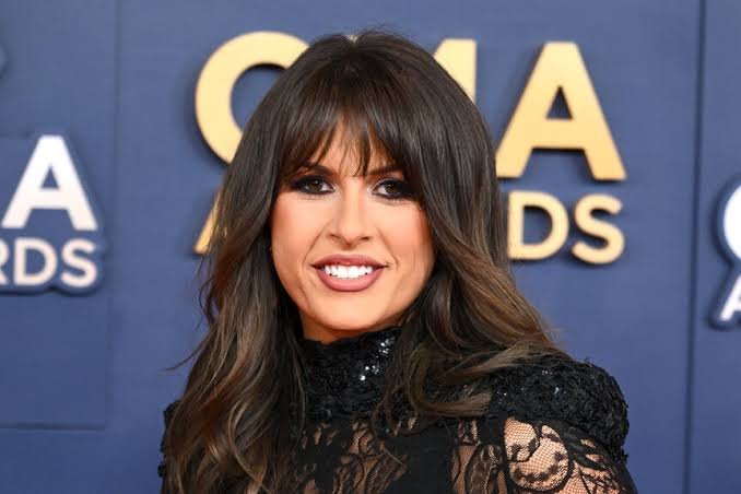 Ella Langley Choosin’ Texas Pecahkan Rekor Billboard Hot 100