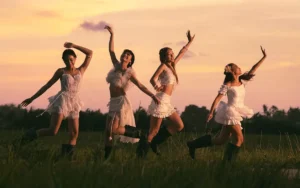 No Na Rilis Album Debut Island Girl dengan 15 Lagu