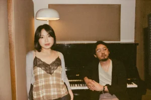 Bernadya dan Pamungkas Rilis Lagu Lebih Beruntung Sedikit, Diproduseri Eross Candra
